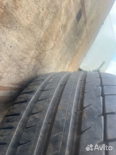 Triangle Sportex TSH11 235/40 R18 95