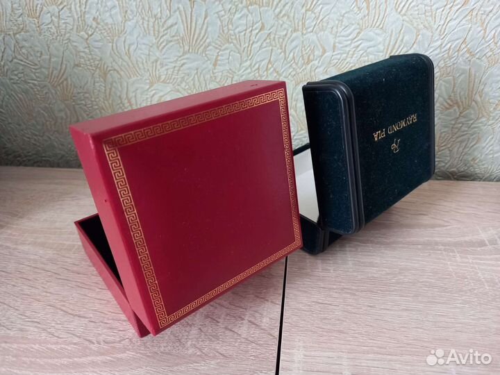 Коробка подарочная