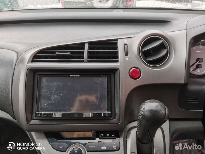 Автомагнитола