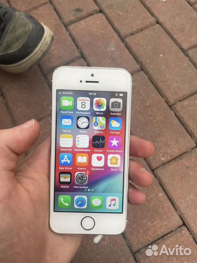 iPhone 5S, 16 ГБ