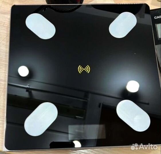 Продам Весы напольные умные