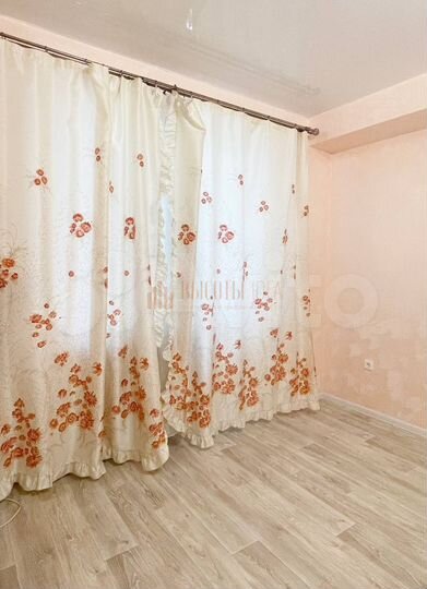 2-к. квартира, 62 м², 1/8 эт.