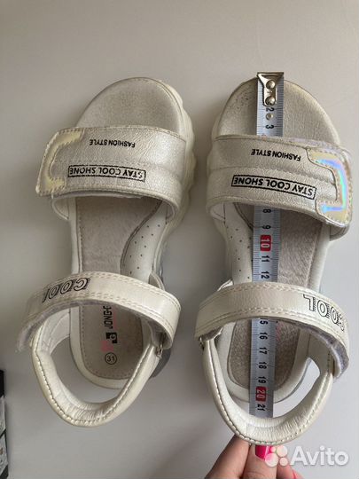 Босоножки для девочки 31