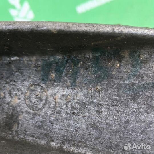 Кронштейн двигателя левый бмв Е39