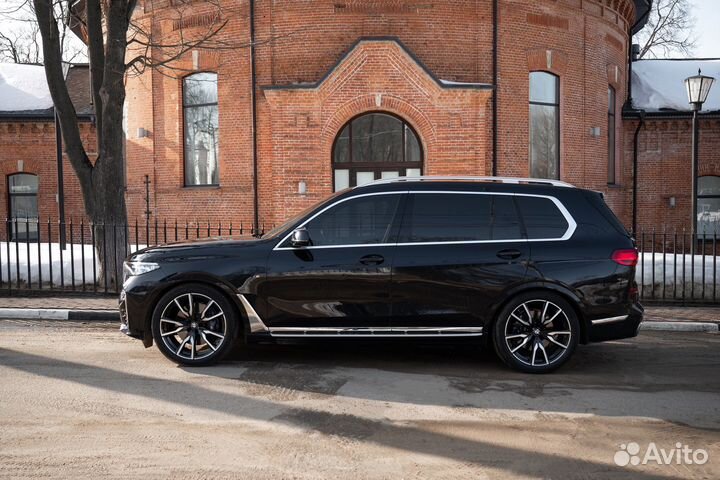 BMW X7 3.0 AT, 2020, 23 700 км