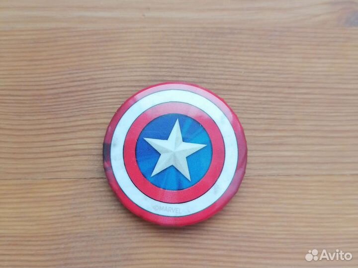 Значок Щит Капитан Америка металл, 4 см