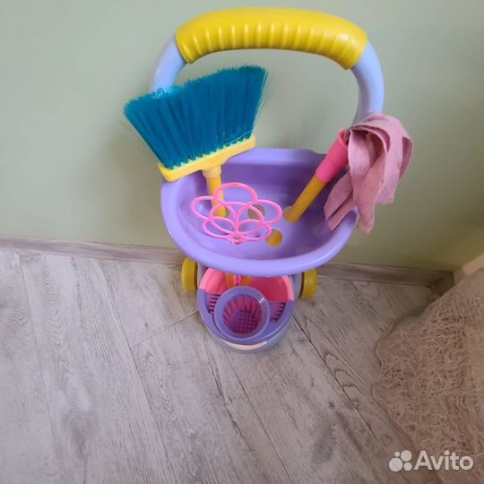 Детские игрушки