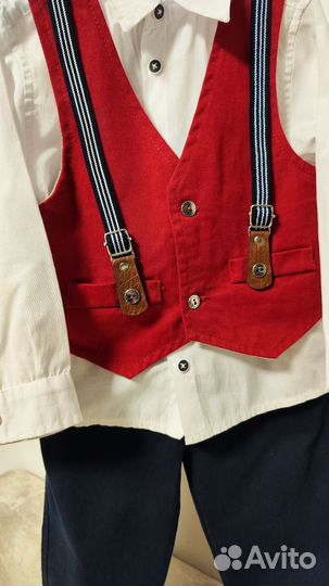 Костюм тройка