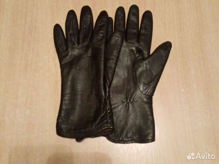 Перчатки женские кожаные