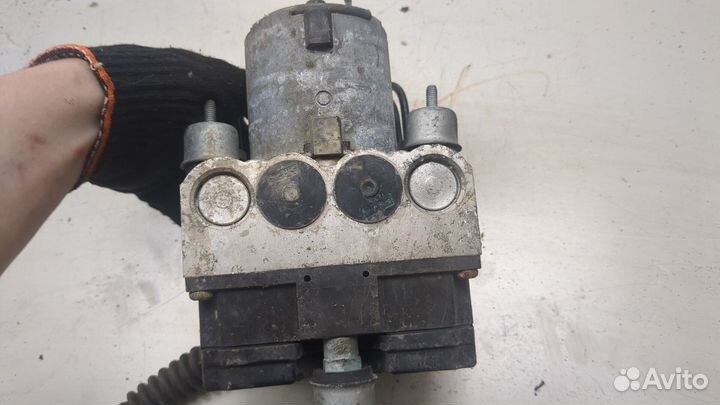 Блок абс, насос Audi A6 (C4), 1997