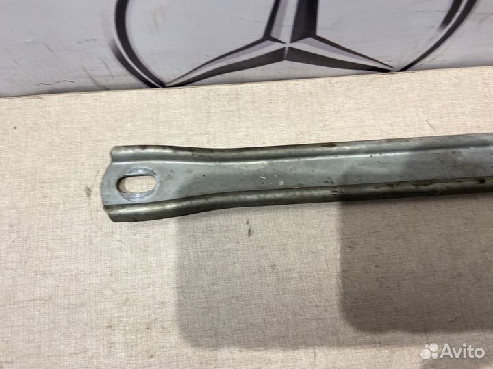 Распорка Mercedes C180 C204 271.820 2012