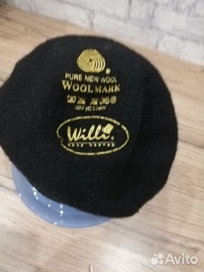 Шапки женские2шт