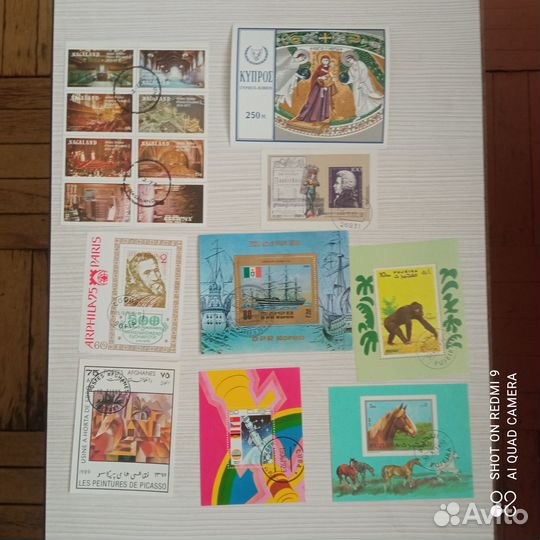 8 Почтовых блоков + сцепка. Разных стран. Кипр