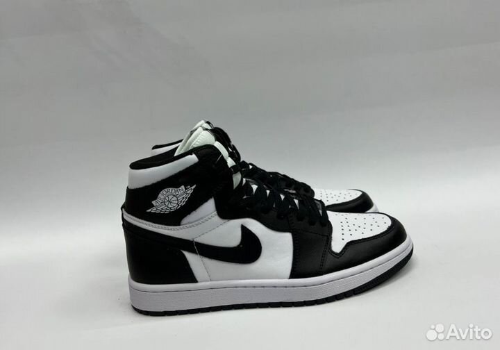 Кроссовки Nike Air Jordan 1 Black & White Люкс