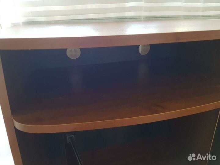 Тумба под телевизор