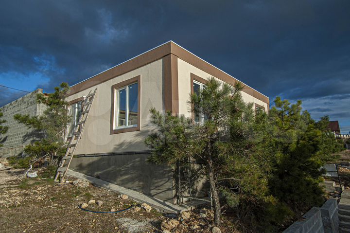 Дом 67 м² на участке 4 сот.