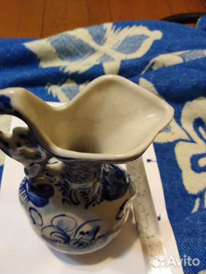 Кувшин Вьетнам клеймо орс Linh Chi dai Bo фаянс