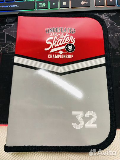 Пенал школьный