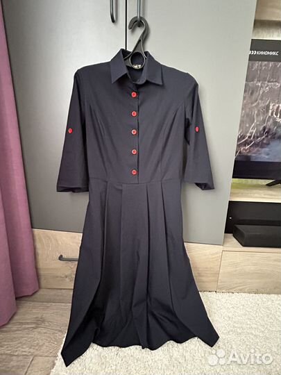 Платье офисное