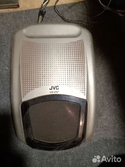 Активный саббуфер узкий под сиденье jvc