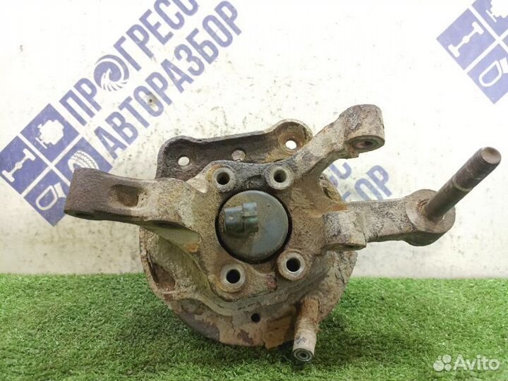 Поворотный кулак задний правый Chevrolet Lacetti