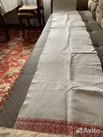 Подзор старинный на кровать