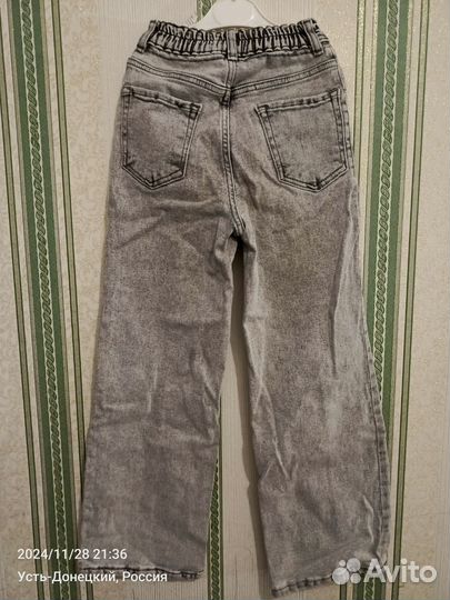 Джинсы