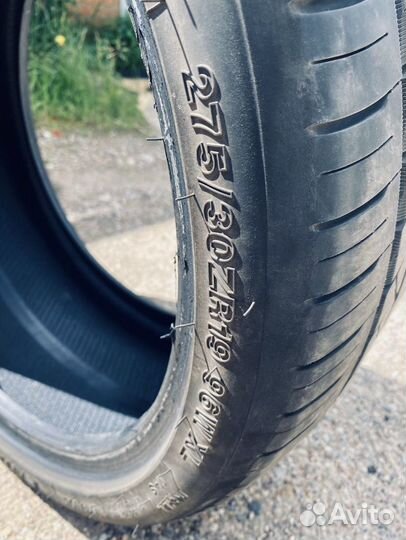 Диски с шинами 245/35 R19 и 275/35 R19 96W