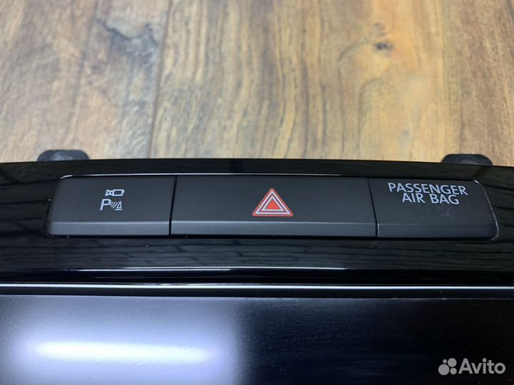 Volkswagen Touareg NF Магнитола RNS 850