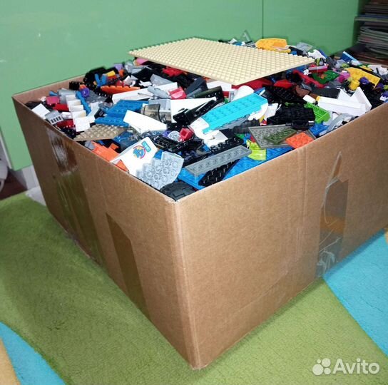 Большая коробка Лего деталей 10.7кг