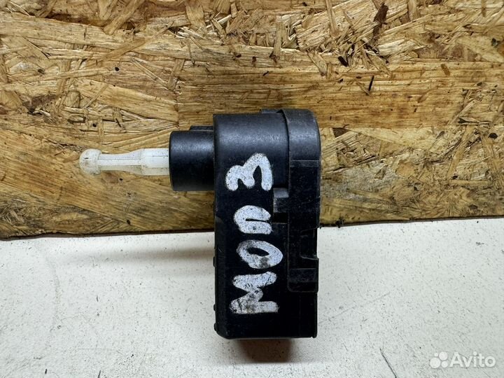 Моторчик корректора фар Форд Мондео 3