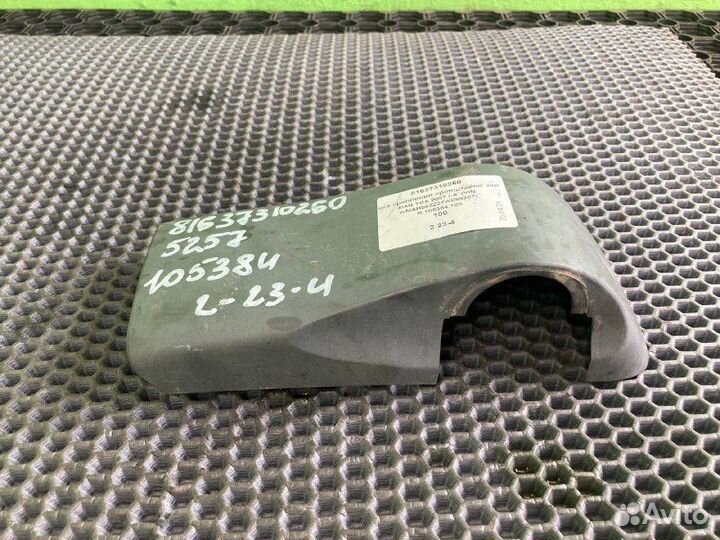 Крышка крепления кронштейна зеркала MAN TGA