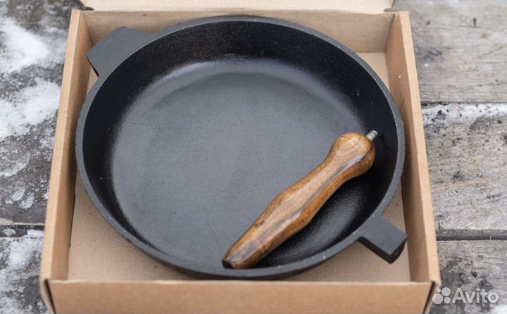 Сковорода чугунная, ручка съемная 220х40 мм