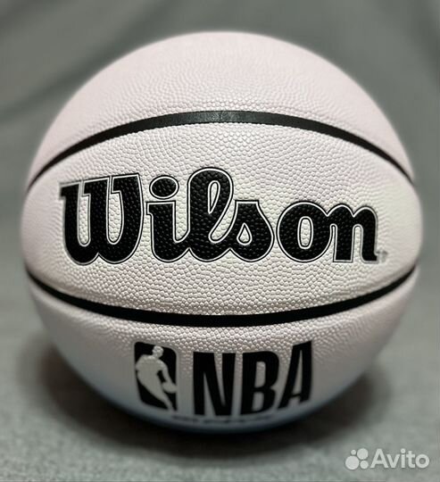 Размер 7. Баскетбольный мяч Wilson DRV endure