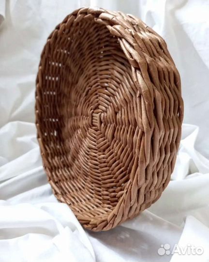 Хлебница, плетёный поднос