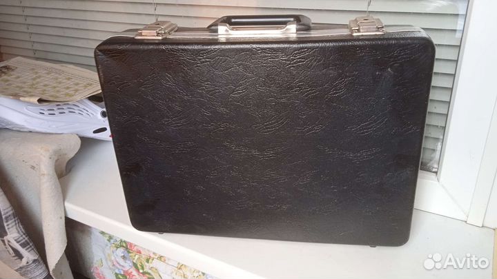 Кейс-Дипломат Советских Времён (Хорошее Состояние)
