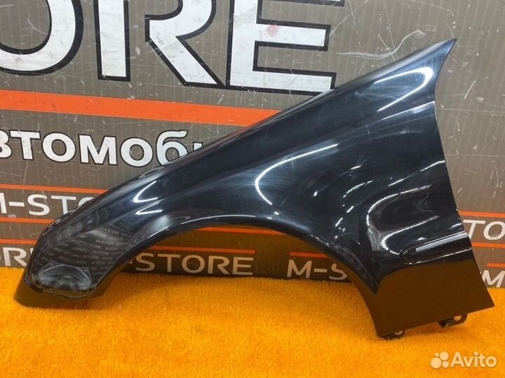 Крыло переднее левое Mercedes-Benz E-Class W211