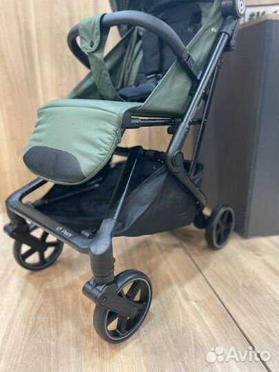 Прогулочная коляска Peppy Aero (Oliva green)