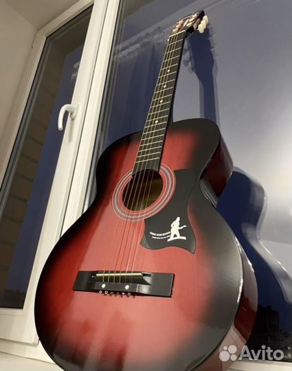 Гитара - Belucci,Fabio,Amistar,Yamaha