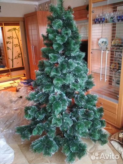 Ель искуственная