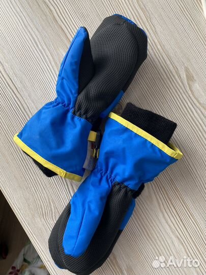 Варежки детские новые