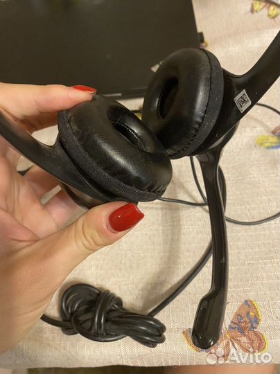 Наушники Logi