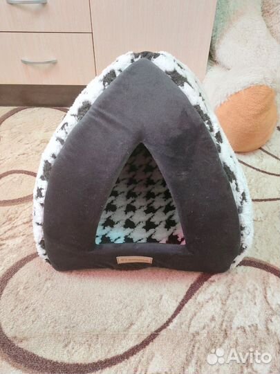 Домик лежанка для кошки и собаки