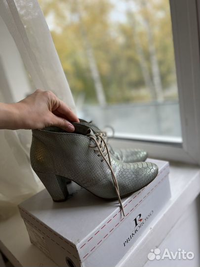 Ботильоны в стиле ретро