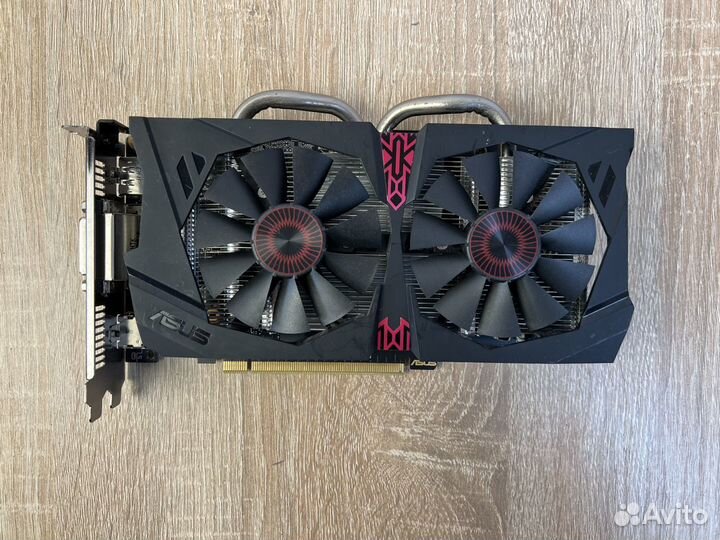 Asus GeForce GTX 950 strix