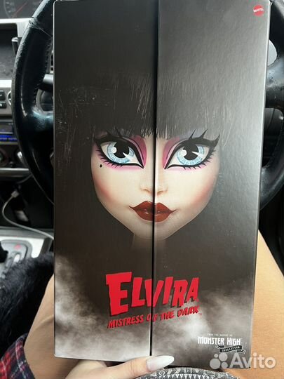 Monster high elvira Skullector кукла
