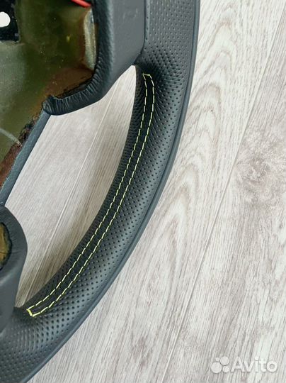 Руль honda type r momo