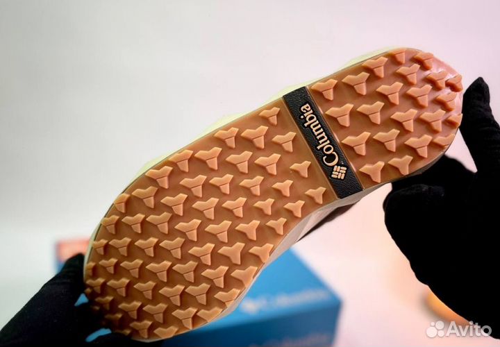 Кроссовки Columbia универсальные