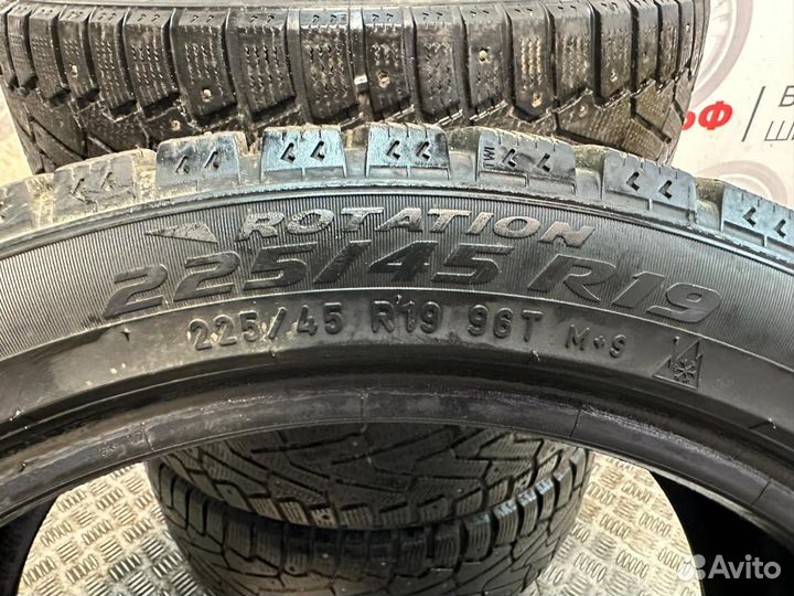 Pirelli Ice Zero 225/45 R19