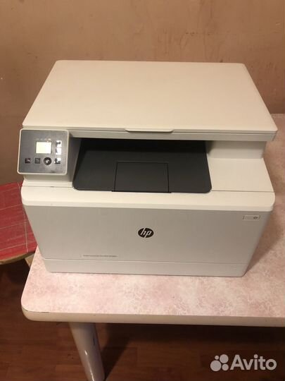 Мфу HP Color LaserJet Pro M180n
